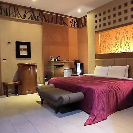 Shantis Motel Ťia-i Exteriér fotografie