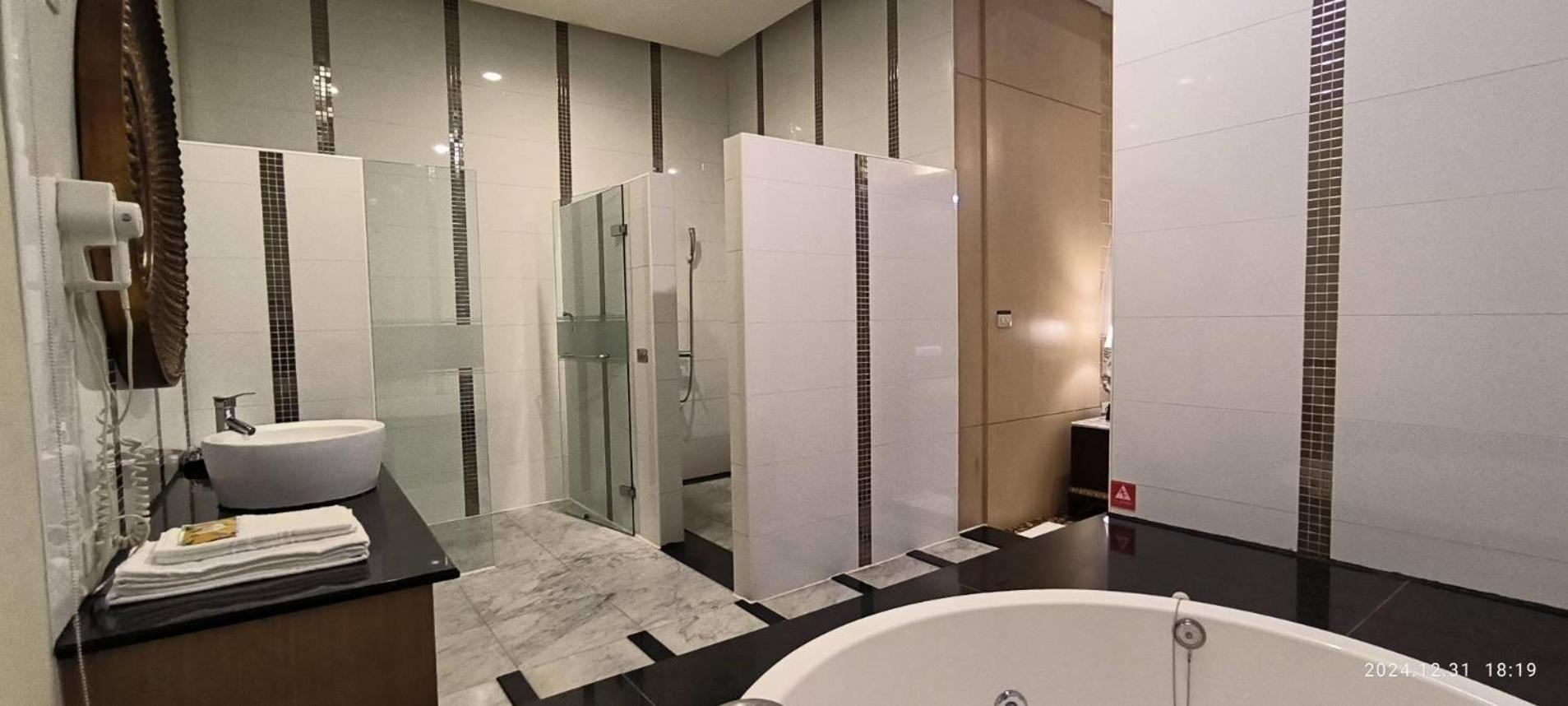 Shantis Motel Ťia-i Exteriér fotografie