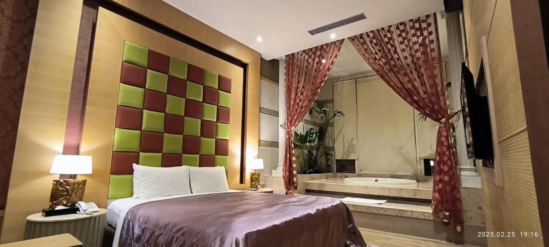 Shantis Motel Ťia-i Exteriér fotografie